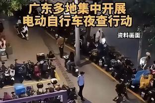 乌度卡：若阿门-汤普森能适应打无球 他将以更积极的方式影响球队